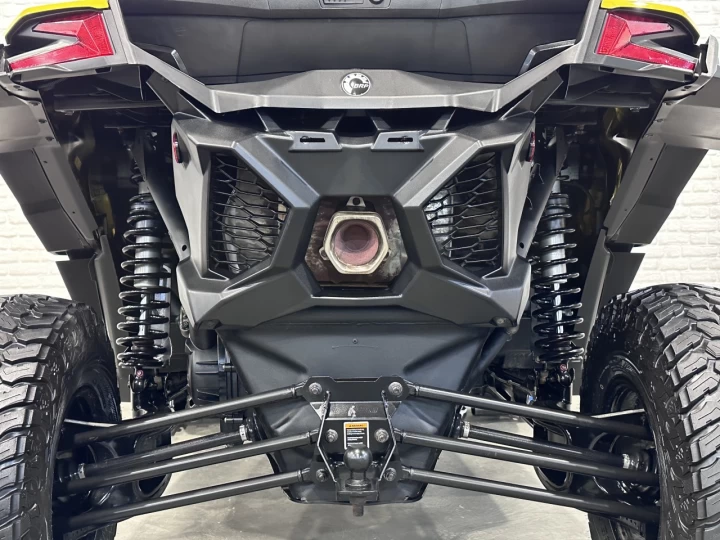 2017 BRP CAN-AM MAVERICK X3 X-DS TURBO 'R' 154 H.P + DPS + 4WD + FOX + 64'' + RARE & CONDITION A1 