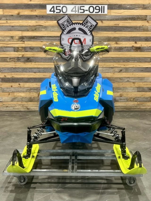 BRP SKI-DOO RENEGADE BACKCOUNTRY X 850 E-TEC 146'' X 2'' + REV GEN4 + COULEUR RARE  2018