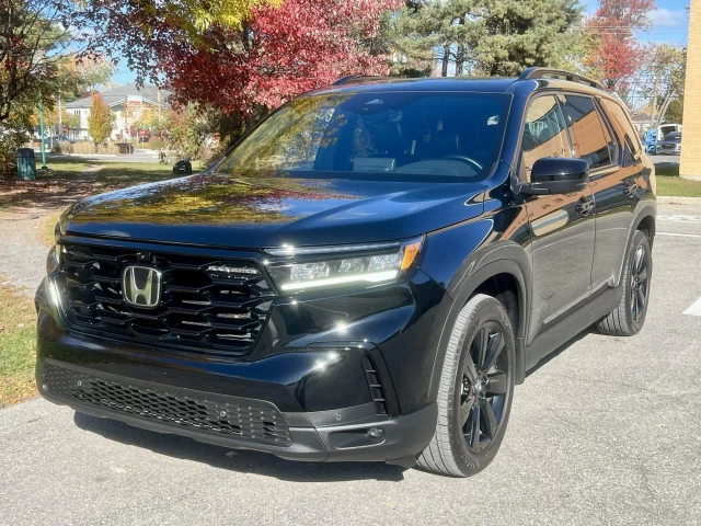 HONDA PILOT BLACK EDITION AWD + V6 3.5L + SEULEMENT 34856 KM + GARANTIE  2023