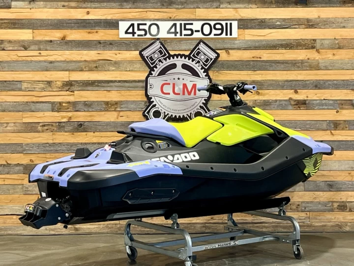 2024 BRP SEA-DOO SPARK TRIXX 90 H.P + IBR + NOUVEAU MODE TRIXX + BANC FREESTYLE 1 UP + 0 HR 
