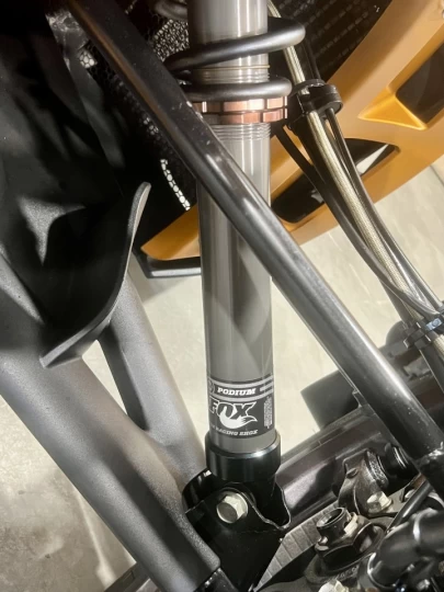 2008 BRP CAN-AM SPYDER RS-S / SM-5 MANUELLE @ CLUTCH + FOX PODIUM + 44585 KM + COULEUR RARE & A1 