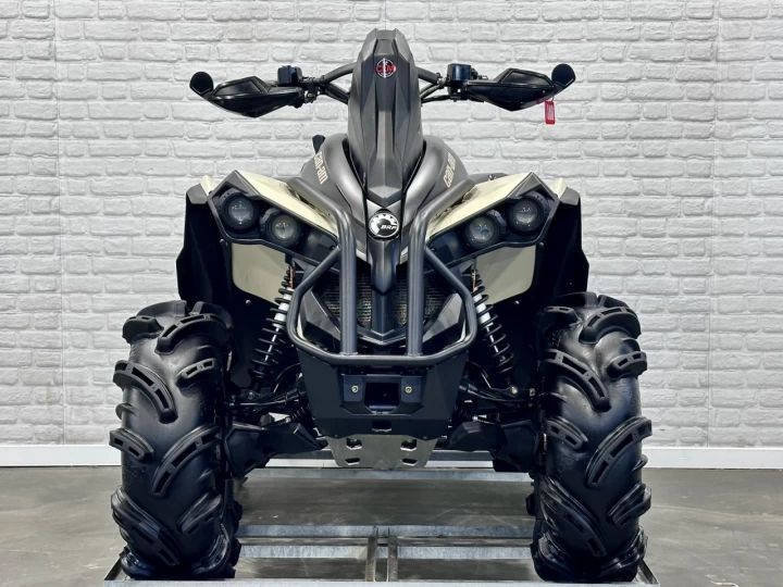 2022 BRP CAN-AM RENEGADE X-MR 650 EFI + 4WD + DPS + FOX + GORILLA 30'' + 2929 KM SEULEMENT + RARE & A1 
