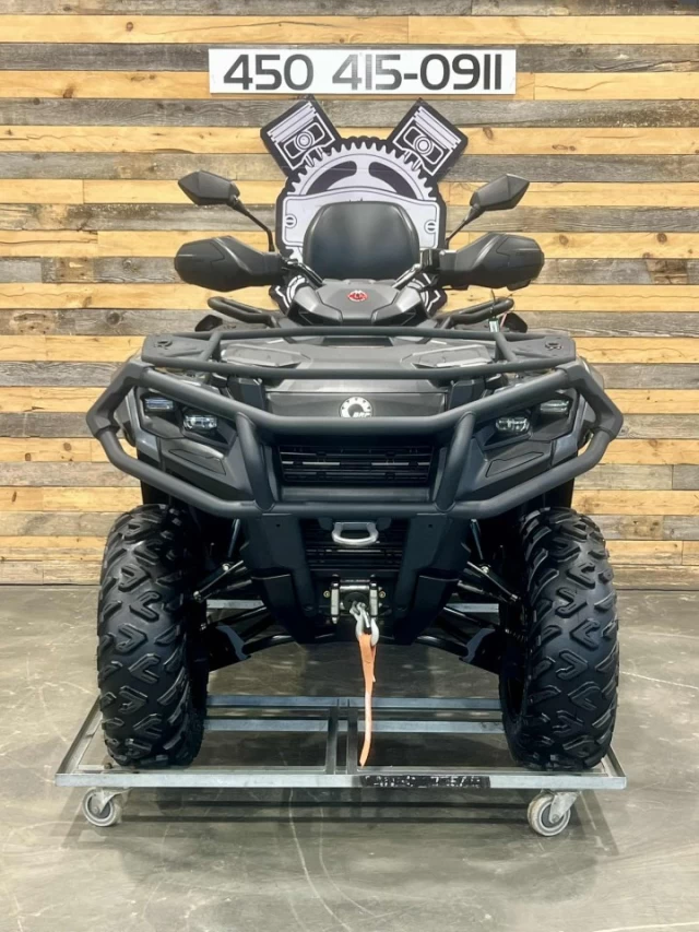 BRP CAN-AM OUTLANDER MAX XT 700 EFI + DPS + 4X4 + SEULEMENT 564 KM + RARE & CONDITION A1  2024