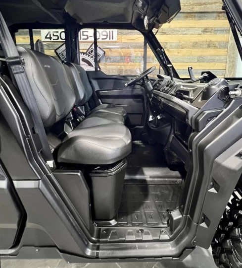 2025 BRP CAN-AM DEFENDER MAX CREW HD-10 LIMITED + 4X4 + DPS + HVAC + AUDIO + 5200 KM + GARANTIE + RARE & A1 