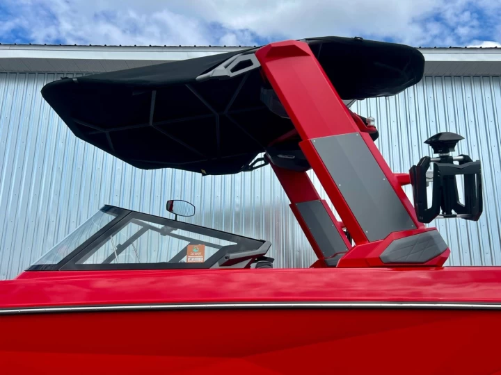 2022 SUPER AIR NAUTIQUE G23 + TOUTES OPTIONS $$$ + REMORQUE DLX + SEULEMENT 105 HR 