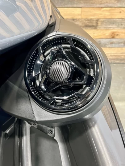 2026 BRP SEA-DOO GTR-X 300 HP + IBR + VTS + AUDIO PREMIUM + 3 PASSAGERS + 4 HR SEULEMENT + GARANTIE + RARE & A1 