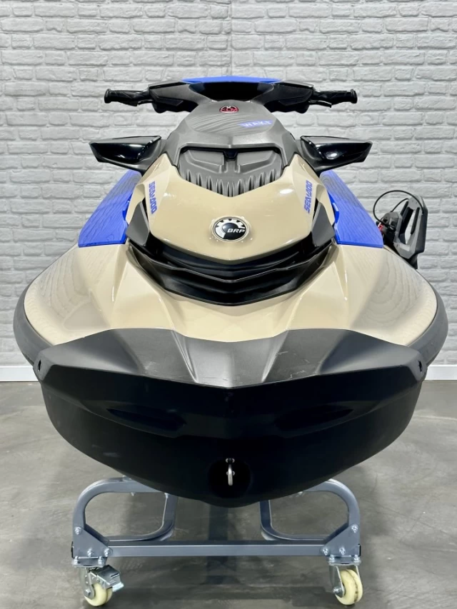 BRP SEA-DOO EDITION WAKE 170 H.P + IBR + VTS + IDF + TOUR & RACK + 3 PASSAGERS + RARE  2025