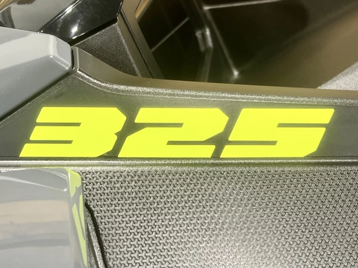 2024 BRP SEA-DOO RXT-X 325 H.P + IBR + VTS + PREMIUM AUDIO + TECH PKG + 40 HR + 3 PASSAGERS + RARE 