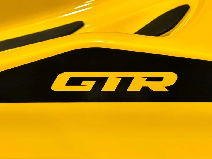 2023 BRP SEA-DOO GTR 230 H.P + IBR + VTS + 3 PASSAGERS + SEULEMENT 28 HR + RARE & A1 