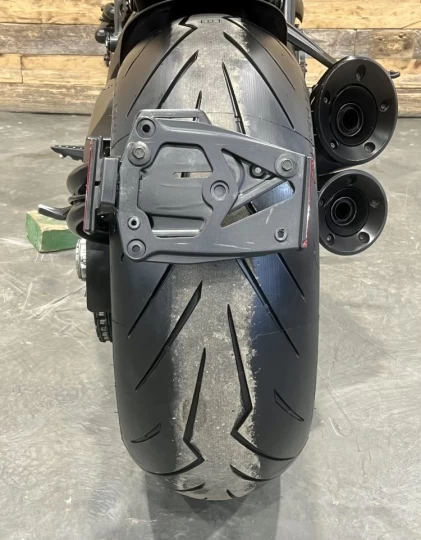 2017 DUCATI DIAVEL 1198 EFI + EDITION DARK + 42259  KM + PNEU 240 mm ARRIERE NEUF 0 KM + RARE & CONDITION A1 