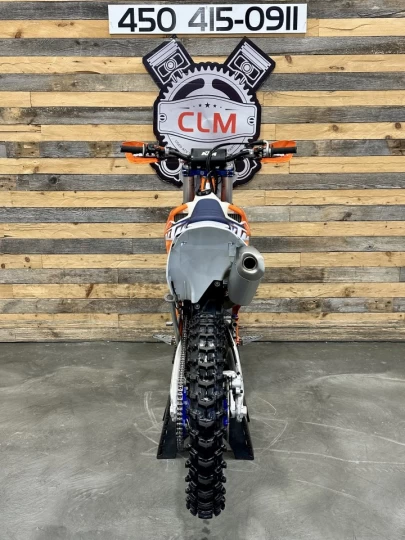 2022 KTM 350 XC-F EFI + 4 TEMPS + SEULEMENT 22 HR + BEAUCOUP D'OPTIONS $$$ INCLUSES + A1 
