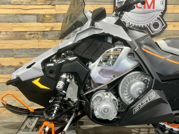 2020 POLARIS INDY XC 850 AXYS 137'' + SEULEMENT 6944 KM + RARE & CONDITION A1 