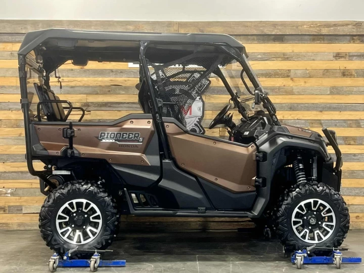 2020 HONDA PIONEER-5 1000 LIMITED EDITION + 4X4 + EPS + FOX + 5 PASSAGERS + 2447 KM SEULEMENT 