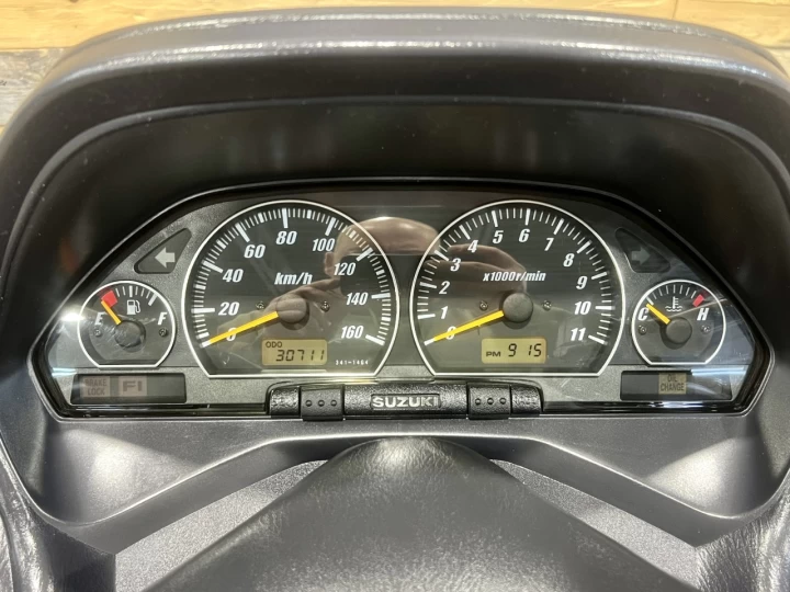 2005 SUZUKI BURGMAN 400 EFI + SEULEMENT 30711 KM + BANC 2 PASSAGERS & DOSSIER + RARE & A1 