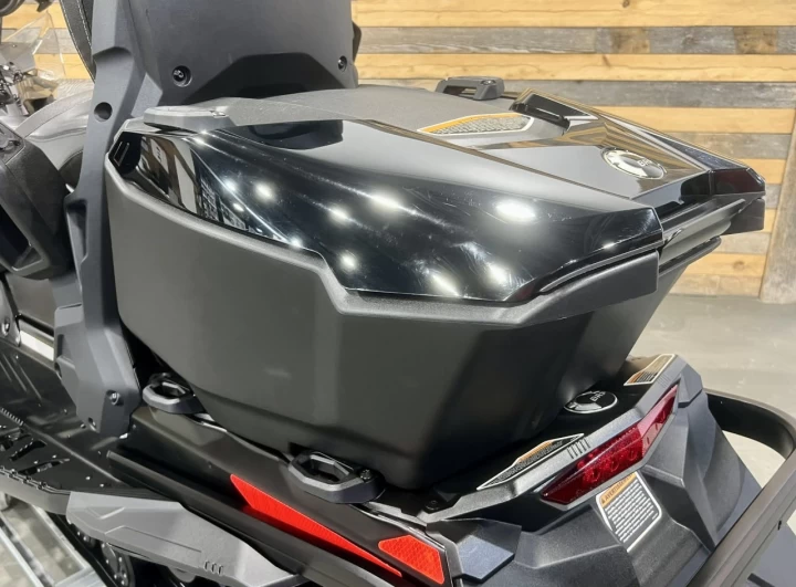 2021 BRP SKI-DOO GRAND TOURING LIMITED 900 ACE TURBO ITC 137'' QUIET DRIVE + 15869 KM + CONDITION A1 