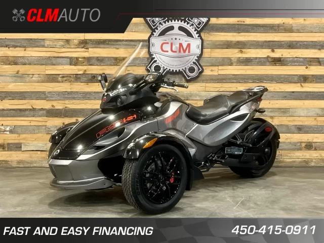 BRP CAN-AM SPYDER RS-S + SM5 EMBRAYAGE MANUELLE A CLUTCH + 87790 KM + PAREBRISE GIVI  2011