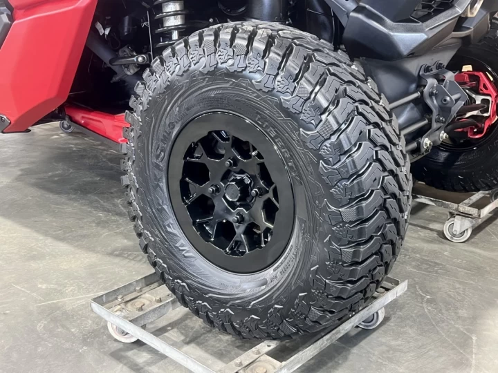 2024 BRP CAN-AM MAVERICK X3 X-RC TURBO ''RR'' 200 H.P + DPS + 4WD + 64'' + FOX + SEULEMENT 3784 KM + RARE & A1 