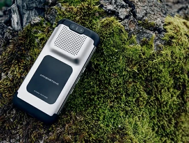 2025 STARK FUTURE VARG EX 60 HP @ 80 HP + LÉGALE SUR LA ROUTE + NEUF 0 KM + GARANTIE 2 ANS 