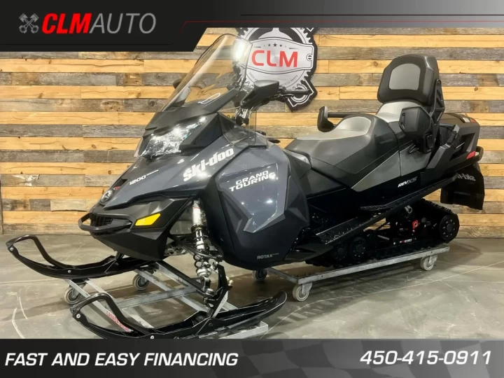2016 BRP SKI-DOO GRAND TOURINF L.E 1200 EFI 4-TEC 137'' + REV XS + 19145 KM + CONDITION A1 