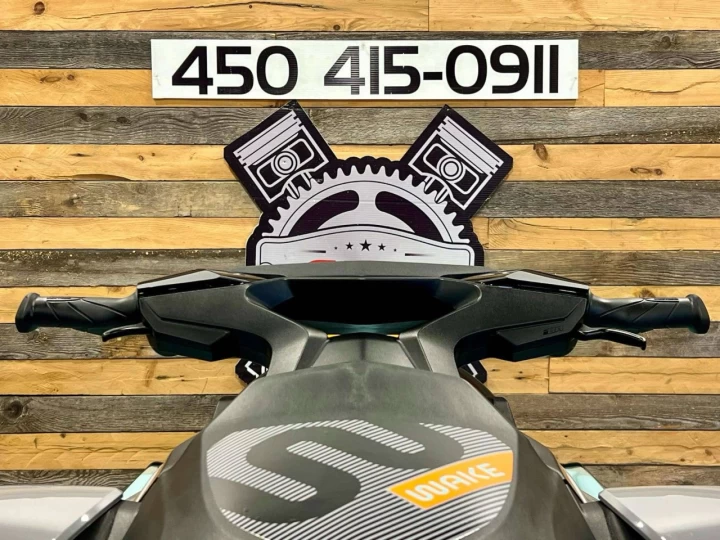 2024 BRP SEA-DOO WAKE 170 H.P + IBR + VTS + IDF + TOUR & RACK + 3 PASSAHERS + MODELE RARE & A1 