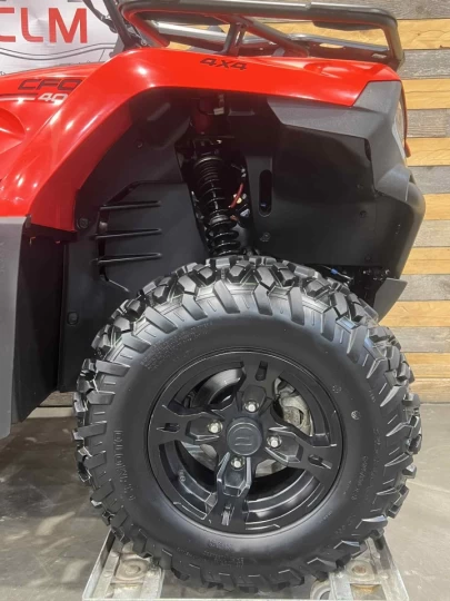 2023 CF MOTO C-FORCE 400 LX EFI + 4X4 + E.P.S + SEULEMENT 1349 KM 