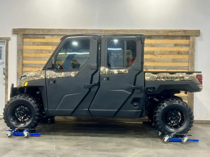 2024 POLARIS RANGER CREW XP 1000 NORTH STAR EDITION ULTIMATE + EPS + 4X4 + SEULEMENT 716 KM + GARANTIE 