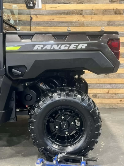 2023 POLARIS RANGER XP 1000 NORTH STAR EDITION ULTIMATE + RIDE COMMAND + AIR CLIMATISÉ + CHAUFFAGE + CABINE FERMER + TOUTE ÉQUIPÉE 