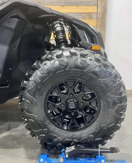 2023 BRP CAN-AM MAVERICK MAX X3 DS TURBO 135 HP + DPS + 4X4 + SEULEMENT 375 KM + CONDITION A1 