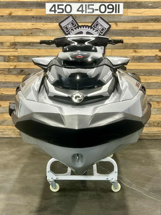 BRP SEA-DOO GTX LIMITED 300 HP + IBR + VTS + IDF + AUDIO PREMIUM + SEULEMENT 35 HR + 3 PASSAGERS + CONDITION A1  2021