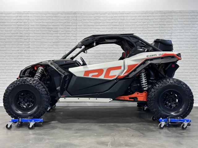 BRP CAN-AM MAVERICK X3 X-RC TURBO + 4WD + DPS + FOX + AUDIO + 64'' + SEULEMENT 3576 KM  2021