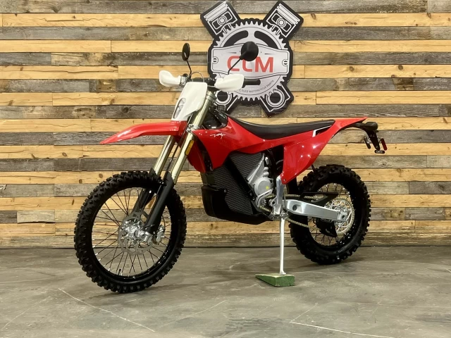 STARK FUTURE VARG EX 60 HP @ 80 HP + LÉGALE SUR LA ROUTE + NEUF 0 KM + GARANTIE 2 ANS  2025