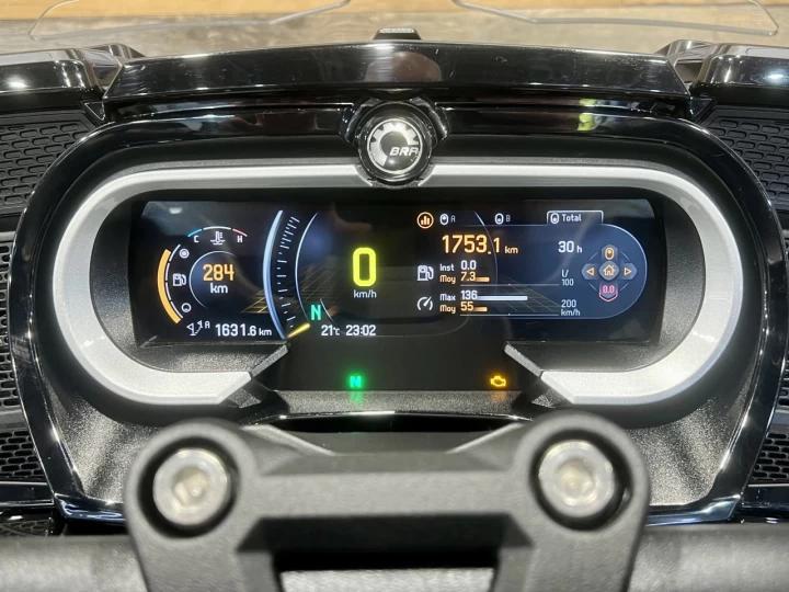 2022 BRP CAN-AM SPYDER F3 LIMITED SE-6 (SEMI-AUTOMATIQUE) ROTAX 1330 cc EFI + SEULEMENT 1753 KM + RARE & A1 