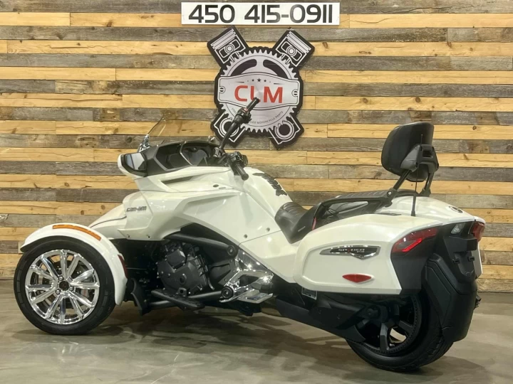 2016 BRP CAN-AM SPYDER F3 LIMITED SE-6 (SEMI-AUTOMATIQUE) + ROTAX 1330 cc EFI + SEULEMENT 34305 KM + ENSEMBLE CHROME 