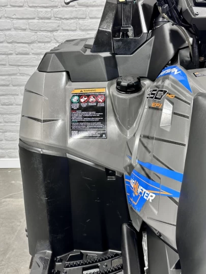 2023 POLARIS SPORTSMAN 850 EFI H.O ÉDITION HIGH LIFTER + 4WD + BAS KM 2490 KM + COULEURS RARE 
