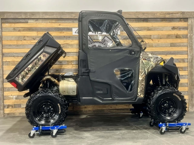 POLARIS RANGER XP 1000 EFI + EDITION LIMITÉE HUNTER + 4X4 + E.P.S + SEULEMENT 4629 KM  2017