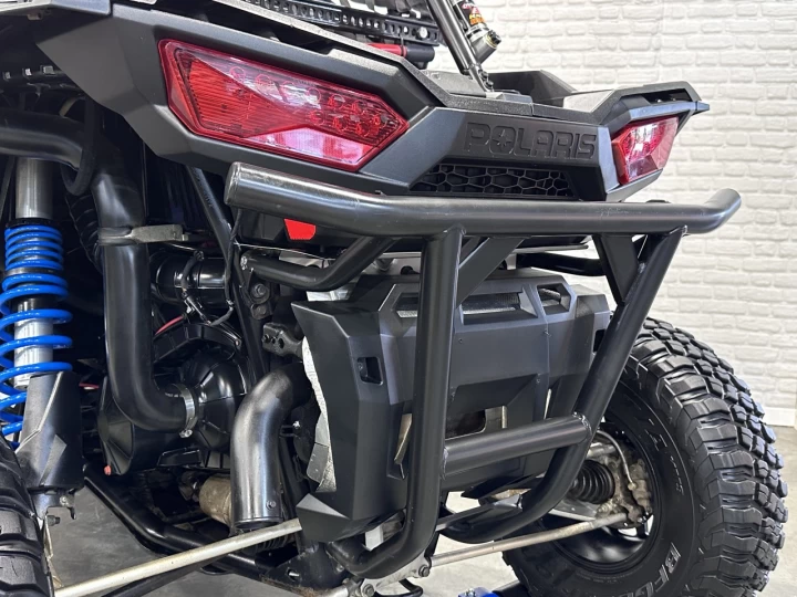2015 POLARIS RZR4 1000 EFI + 4WD + EPS + 4 PASSAGERS + BEAUCOUP D'ÉQUIPEMENTS $$$ + RARE & A1 