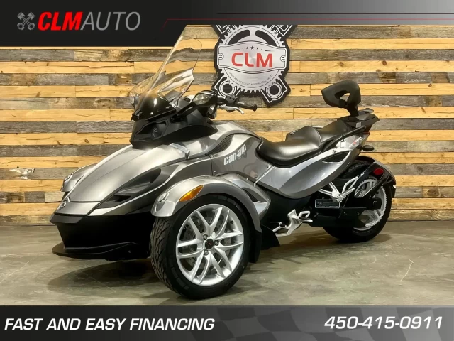 BRP CAN-AM SPYDER RS-ROADSTER SM-5 (MANUELLE A CLUTCH) + SEULEMENT 30622 KM + PARE BRISE + DOSSIER + IMPECCABLE A1  2013