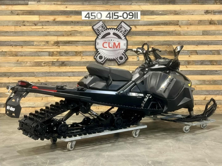 2024 BRP SKI-DOO TUNDRA L.E 600 EFI LT-LONG TRACK 154'' + SEULEMENT 379 KM + REV GEN4 + BANC DOUBLE + RARE & A1 