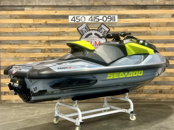 2026 BRP SEA-DOO RXP-X 325 H.P + IBR + VTS + SEULEMENT 04 HR + RARE & IMPECCABLE A1 