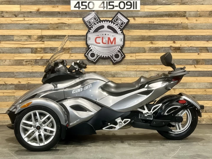 2013 BRP CAN-AM SPYDER RS-ROADSTER SM-5 (MANUELLE A CLUTCH) + SEULEMENT 30622 KM + PARE BRISE + DOSSIER + IMPECCABLE A1 