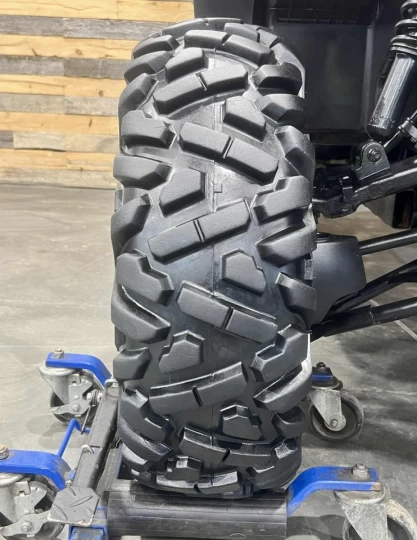 2014 HONDA PIONEER-4 700 EFI 4X4 + 4 PASSAGERS + 11019 KM 