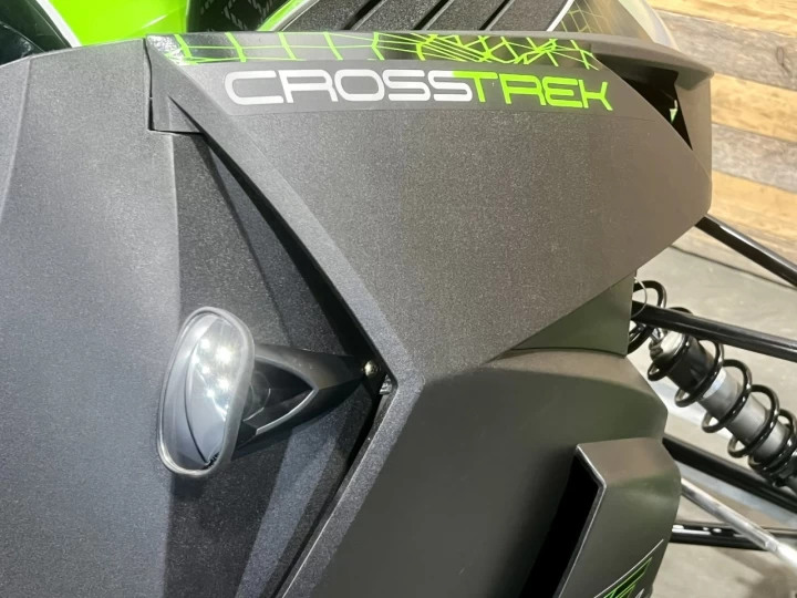 2018 ARCTIC CAT XF 7000 CROSSTREK 137'' + C-TEC4 + 18255 KM + ROLLERSKI + MODELE RARE & CONDITION A1 