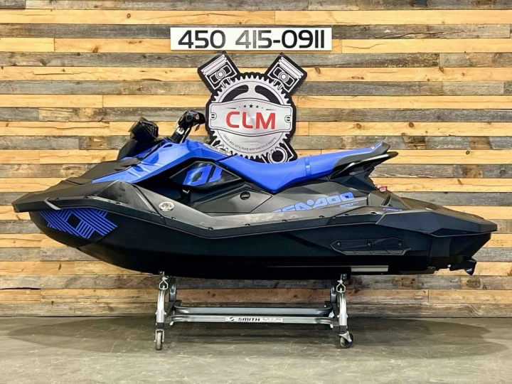 2023 BRP SEA-DOO SPARK TRIXX 3UP + IBR + VTS + AUDIO + SEULEMENT 10 HR 