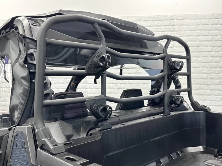 2025 BRP CAN-AM COMMANDER XT-P 1000R EFI + 4WD + DPS + FOX + CABINE + SEULEMENT 1049 KM + RARE & IMPECCABLE A1 