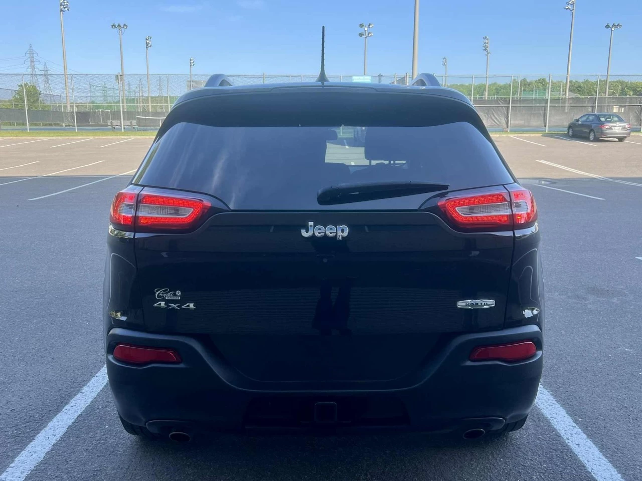2014 JEEP CHEROKEE EDITION NORTH + V6 + 4X4 + 5 PASSAGERS + 196750 KM + PAS DE ROUILLE A1  Image principale