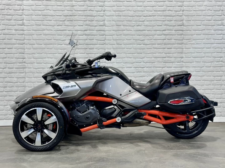 2015 BRP CAN-AM SPYDER F3-S SE-6 (SEMI-AUTOMATIQUE) + ROTAX 1330 cc + FOX + PARE-BRISE + DOSSIER + RARE & A1 