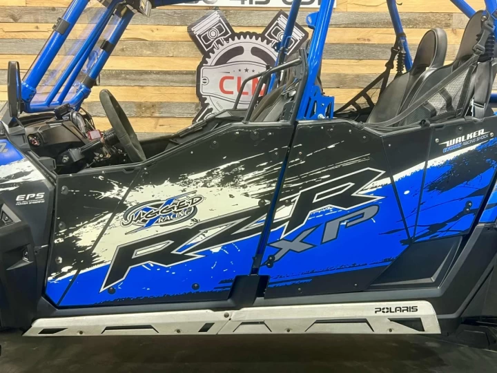 2013 POLARIS RZR4 XP 900 EFI EDITION SPECIALE JAGGED X RACING + 4X4 + EPS + 4 PASSAGERS 