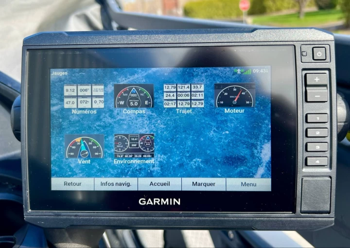 2024 BRP SEA-DOO SWITCH CRUISE 18' 230 HP + IBR + VTS + IDF + GPS + AUDIO + BIMINI + REMORQUE DLX 