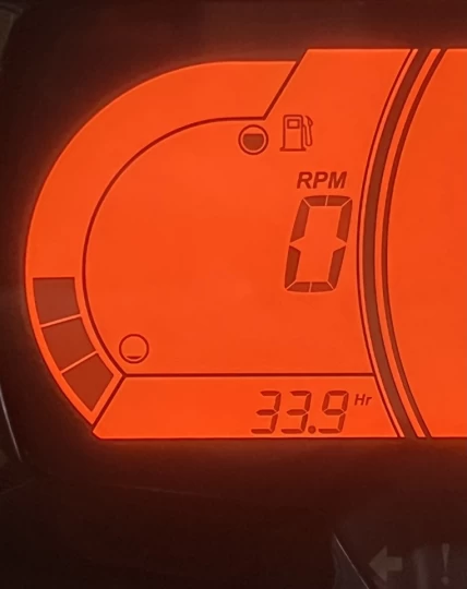 2025 BRP CAN-AM DEFENDER MAX CREW HD-10 LIMITED + 4WD + DPS + 650 KM SEULEMENT + 6 PASSAGERS + TOUTE ÉQUIPÉE+ RARE & A1 