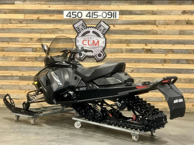 BRP SKI-DOO RENEGADE ADRENALINE 900 ACE ITC 137'' + SEULEMENT 5308 KM + ROLLERSKI + CONDITION IMPECCABLE A1  2023
